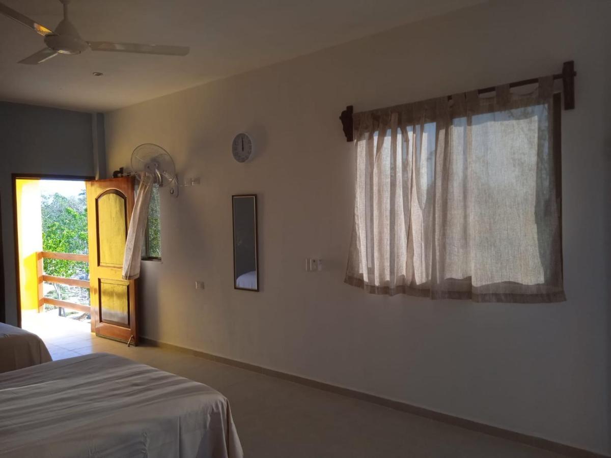 Ecohotel Shalom วัลลาโดลิด ภายนอก รูปภาพ