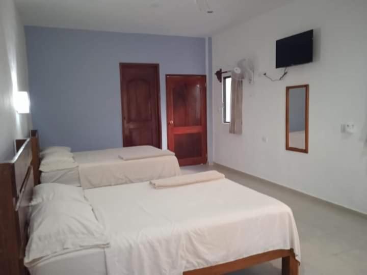 Ecohotel Shalom วัลลาโดลิด ภายนอก รูปภาพ