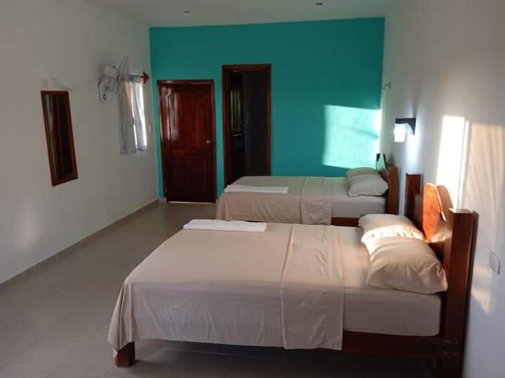 Ecohotel Shalom วัลลาโดลิด ภายนอก รูปภาพ